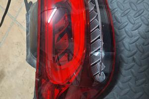 fanale posteriore mercedes gla