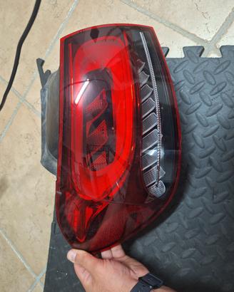 fanale posteriore mercedes gla