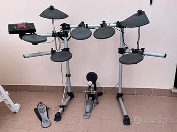 Batteria elettronica YAMAHA DTXplorer + pad