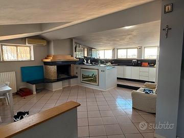 Mansarda molto grande prezzo buonissimo