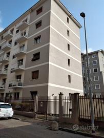 Trilocale rare caratteristiche