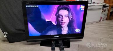 TV 32" TOSHIBA REGZA