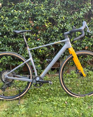 Bicicletta gravel WILIER ADLAR CARBON