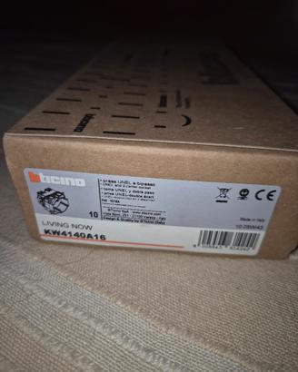 10 shuko bticino living now kw4140a16