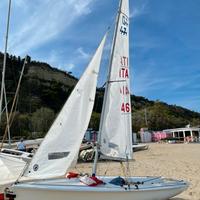 Barca a vela 470