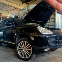 Porsche Cayenne 3.2 V6 Benz 2006 senza motore 