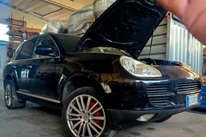 Porsche Cayenne 3.2 V6 Benz 2006 senza motore 