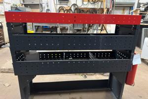 Scaffale furgone come nuovo