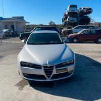 RICAMBI AUTO ALFA ROMEO 159 SW 2006 GRIGIA