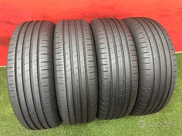 215 65 17 Gomme Estive 2021 95% GoodYear 215 65R17