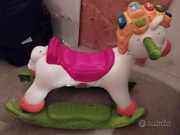 cavallo a dondolo Clementoni 