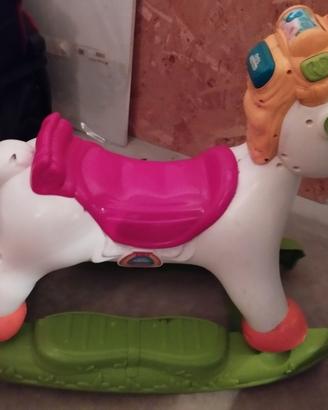 cavallo a dondolo Clementoni 