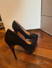 Scarpe col tacco, misura 39