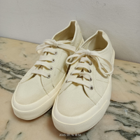 Scarpe ginniche "canguro"