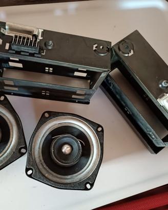 Supporto radio macchina casse