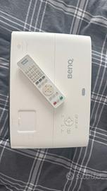 Proiettore benq w2700i
