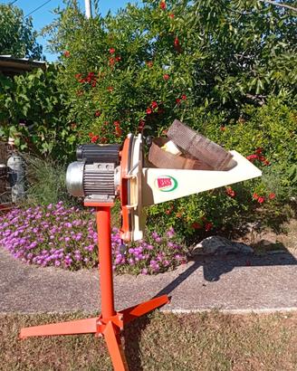 Molino elettrico professionale MESSIS