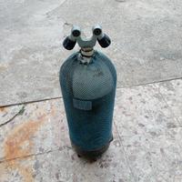 Bombola sub più erogatore