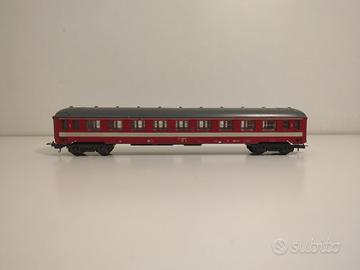 Lima H0 Carrozza Prima Classe SNCF Rossa Vintage