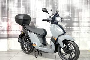 Peugeot Tweet 125 FL GT ABS