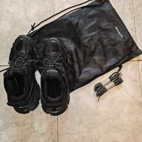 balenciaga track
