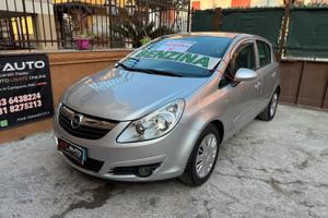 opel corsa d 1.0 benzina con 100 mila km
