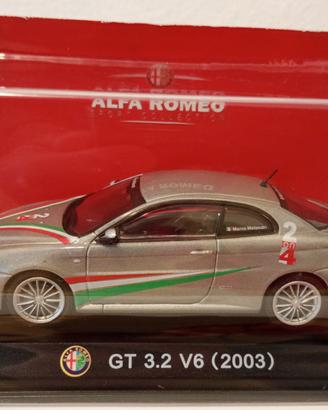 Alfa Romeo GT 3.2 V6 2003 scala 1/43