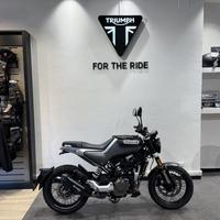 HUSQVARNA Svartpilen 125 .