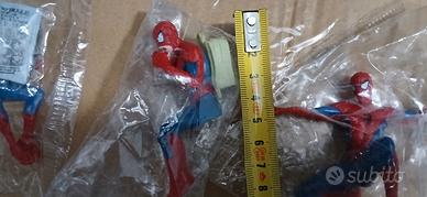 SPIDERMAN ACTION FIGURE INTROVAVILI COLLEZIONE 