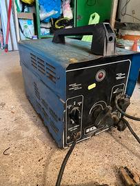 Saldatrice più maschera