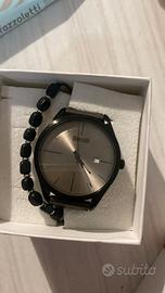 Stroili con bracciale 