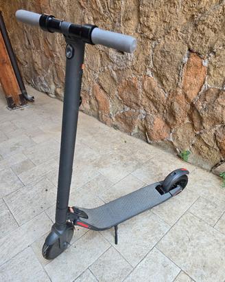 Monopattino Ninebot Segway ES2