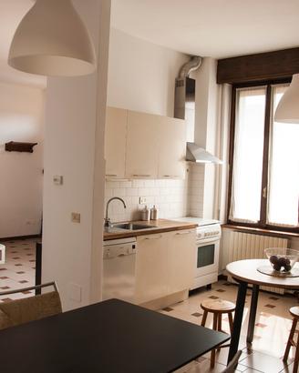 Grande stanza con bagno privato