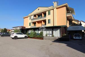 3 LOCALI A CAORLE