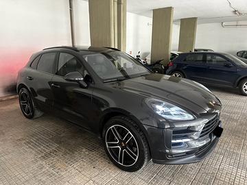 Porsche Macan 2.0 245cv, Scarichi, TETTO