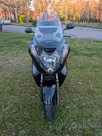 Honda silver Wing 400