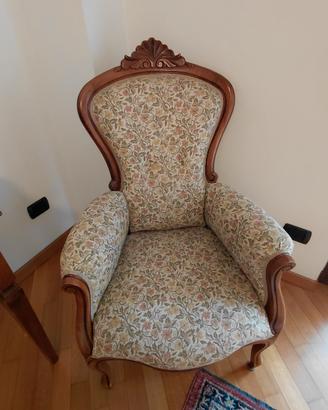 Poltrona classica 