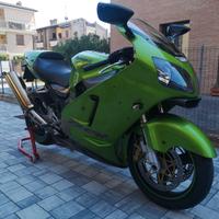 Kawasaki zx12r