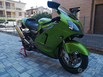 Kawasaki zx12r