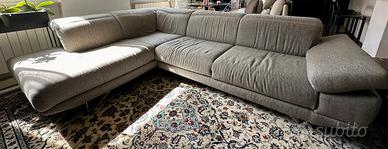 Divano 3 posti penisola + pouf coordinato
