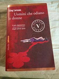 Stieg Larsson, Uomini che odiano le donne