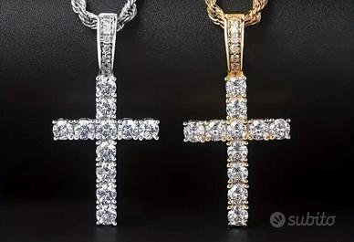  collana con pendente a croce,articolo nuovo