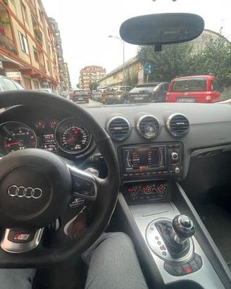 Audi TT mk2 2.0 TFSI
