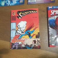 Gli archivi di Superman e albi Marvel