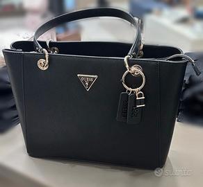 Guess Borsa