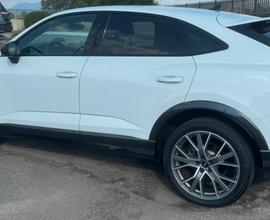 Audi q3 sportbak a-Line Black edition