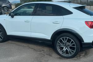 Audi q3 sportbak a-Line Black edition