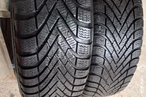 2 GOMME TERMICHE 185/60/R14 CON CERCHI