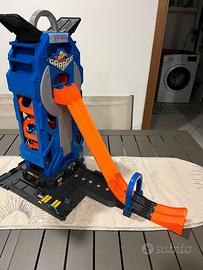 Hot wheels - Mega Garage