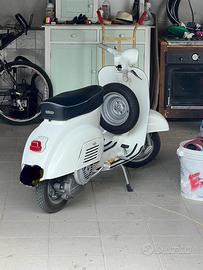 Vespa 50